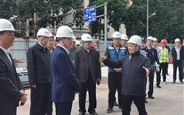 大渡口区委书记张果一行调研bet356体育中心项目：锚定节点 政企协同跑出建设加速度